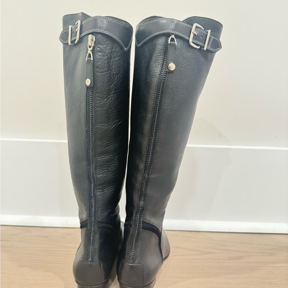 Black Leather Boots - Picture 2 of 7